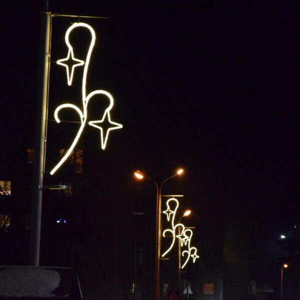 LED motyvas stulpui